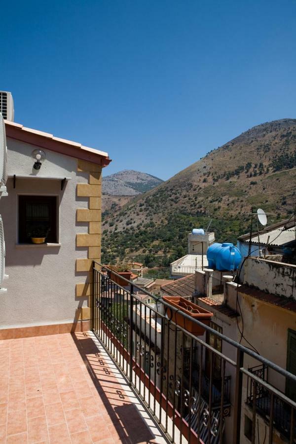 Case Vacanza Cipriano Spacious Apartment And Cosy Studio Monolocale Torretta  Exteriér fotografie